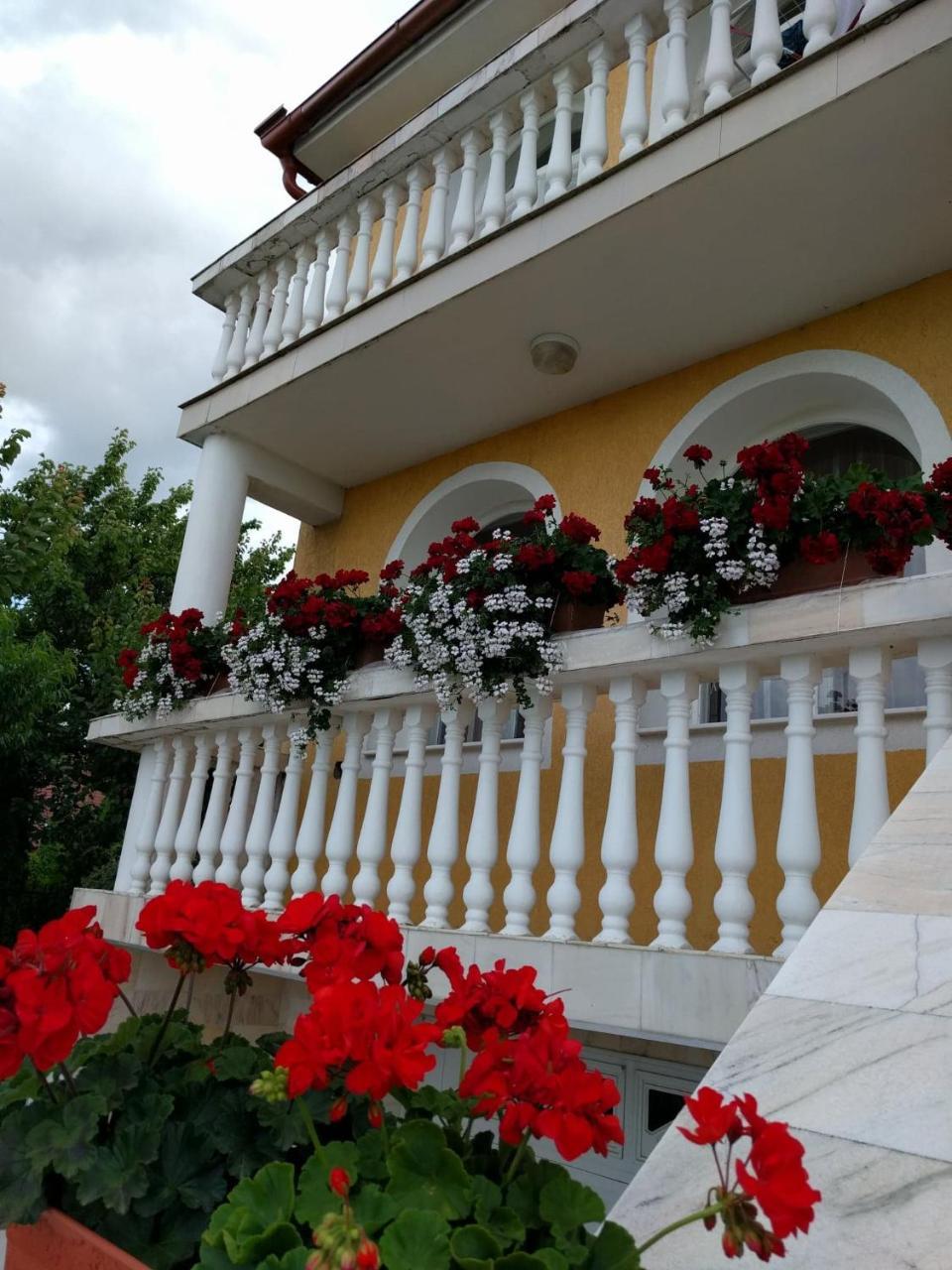 Готель Casa Monica Беїле-Фелікс Екстер'єр фото